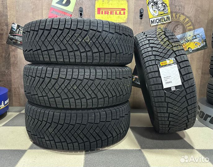 Pirelli Ice Zero FR 215/60 R17 101H