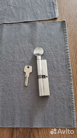 Дверной замок