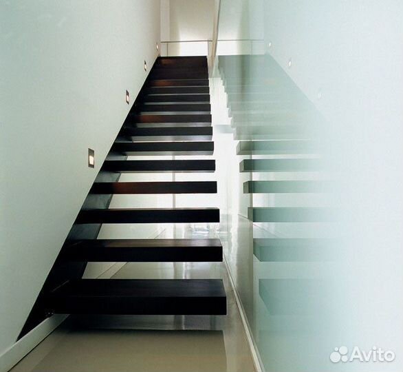 Консольная лестница / Парящая лестница