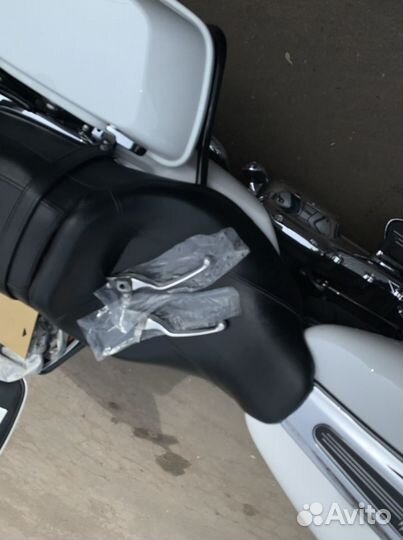 Грипсы и рычаги HD M8 107