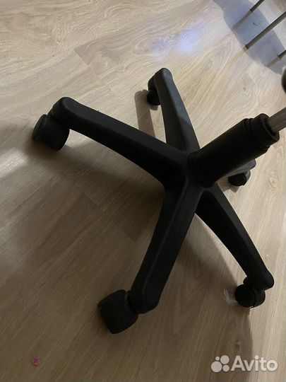 Компьютерное кресло