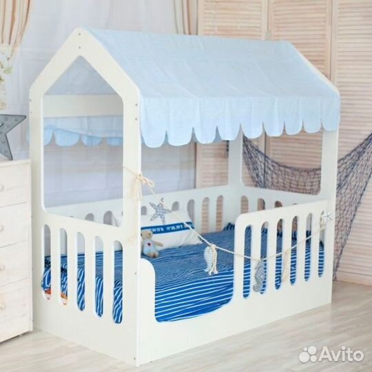 Кровать Домик