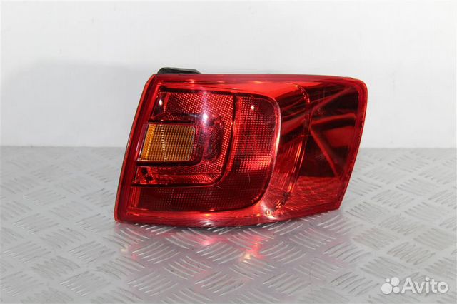 Фонарь задний правый Volkswagen Jetta 2010-2018