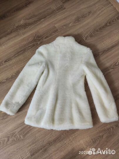 Шуба из искусственного меха