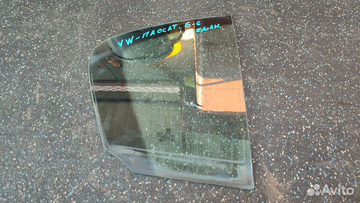 Стекло двери заднее правое VW Passat b6