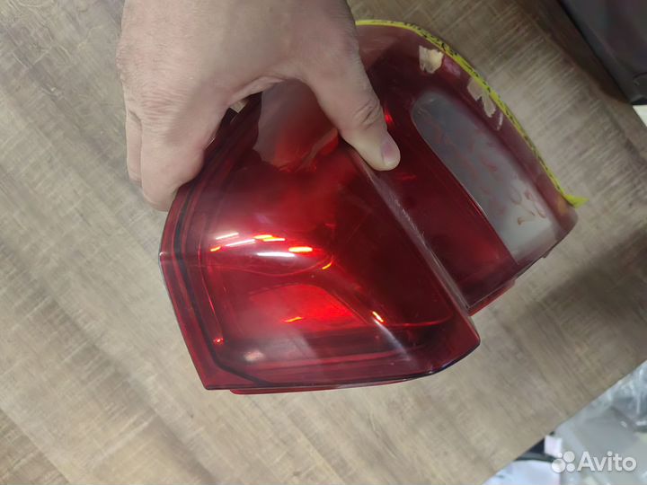 Фонарь задний правый Renault Logan седан