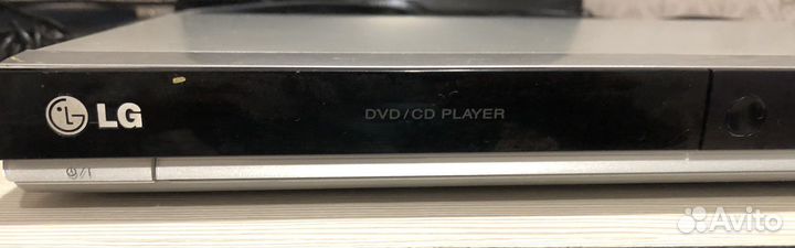 Продам DVD-плеер LG DVX-470