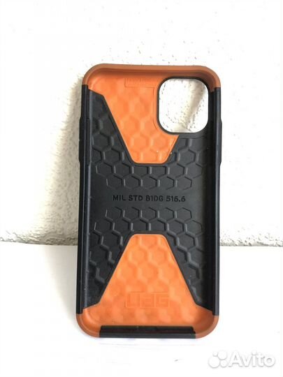 Чехол UAG iPhone 11