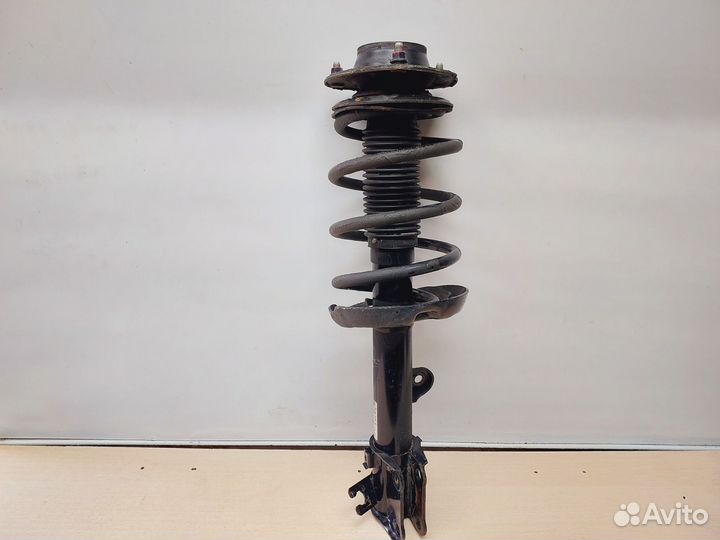 Стойка передняя левая KIA Sportage 2