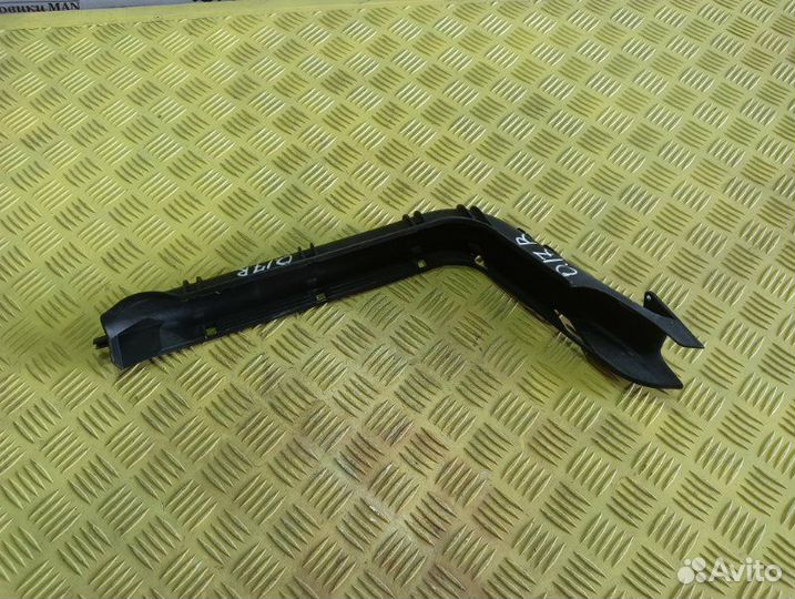 Кабельная шахта правая Man Tgs Tgx