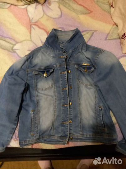 Джинсовая куртка