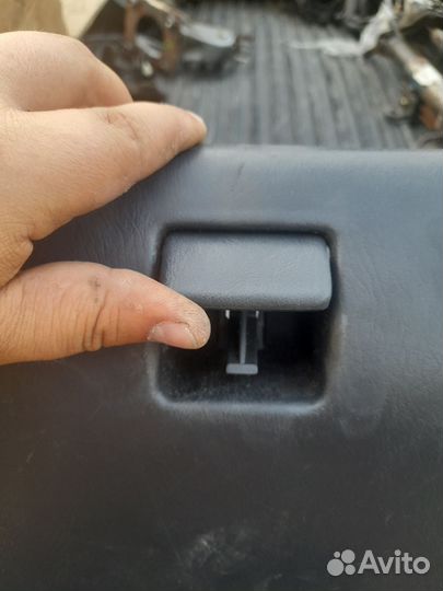 Бардачок Corolla E110 лев руль