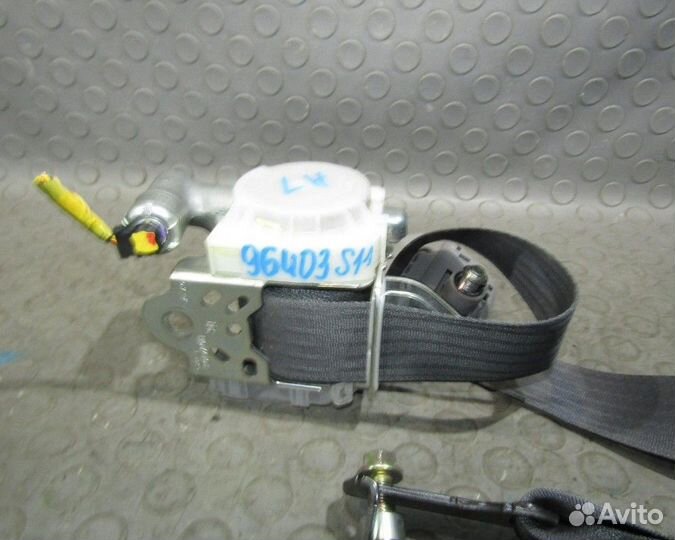 Subaru Forester SG9 Ремень безопасности с пиропатроном передний левый