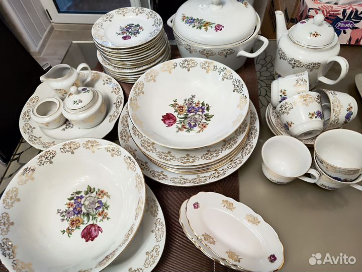 Набор столовой посуды пр-во Чехословакия