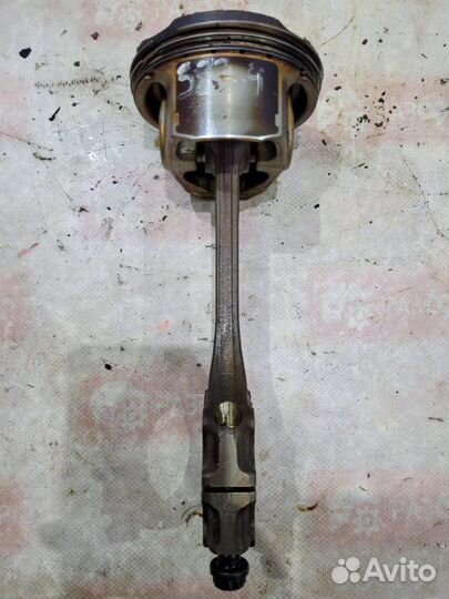 Поршень с шатуном Toyota Camry ASV50 2AR-FE 2012