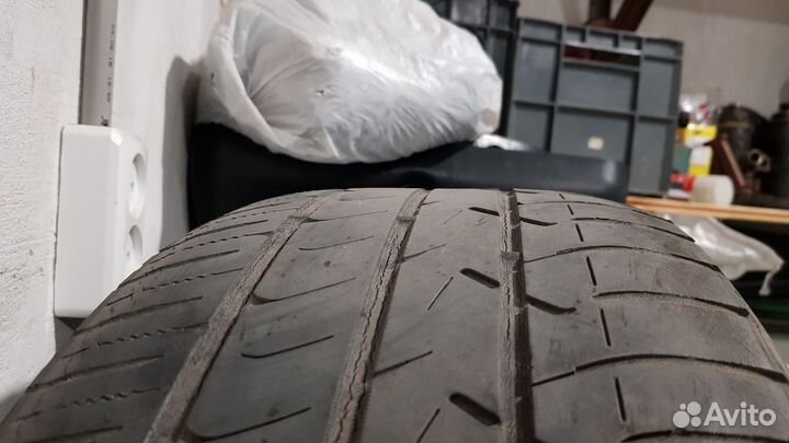 Toyo Tranpath MPZ 215/50 R17 95V