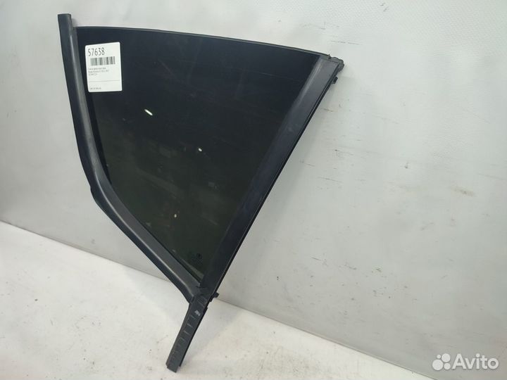 Стекло двери заднее правое Skoda Octavia A7