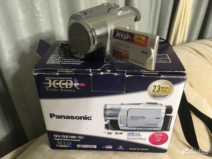 Видеокамера Panasonic NV-GS180