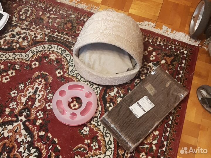 Лежанка для мелких животных новая