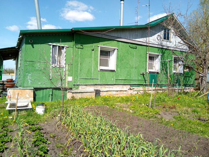 Дом 63,7 м² на участке 6 сот.