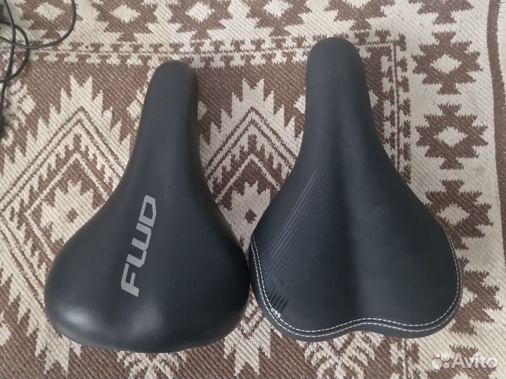 Седло для велосипеда кожаное