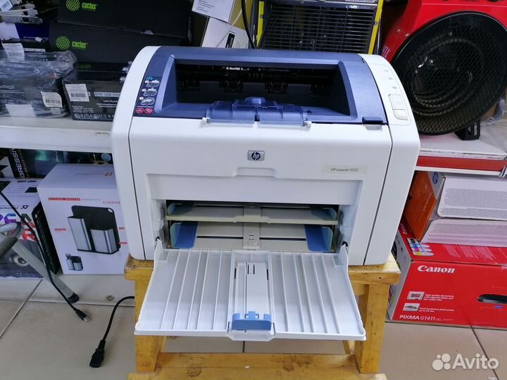 Принтер HP LaserJet 1022