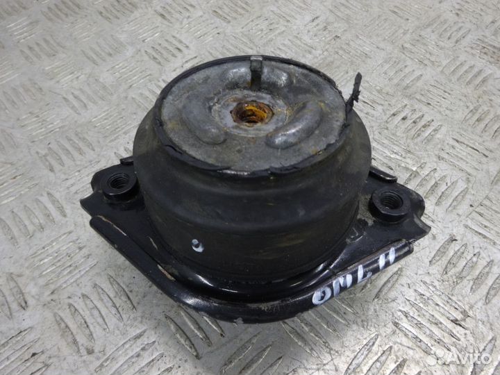 Опора двигателя Мерседес W164 ML