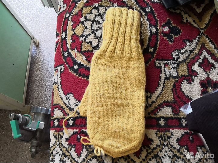 Следки и варежки ручная работа