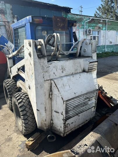 Мини-погрузчик Уралвагонзавод ПУМ-500, 1994