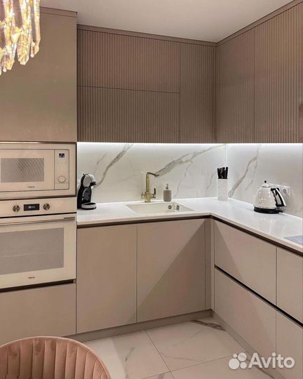 Кухонный гарнитур угловой