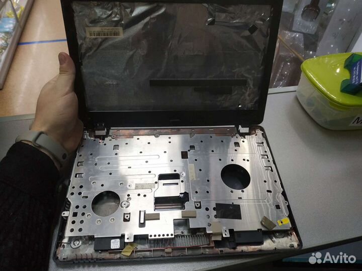 Asus eee pc 1215t