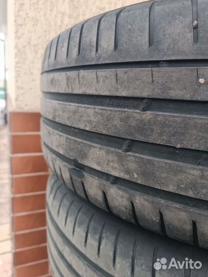 Michelin Pilot Sport 4 SUV 235/60 R18