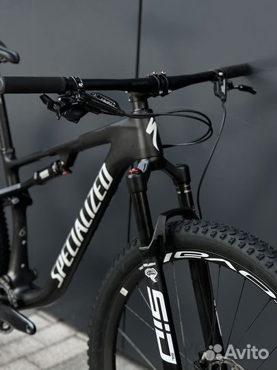 Топовый Specialized Epic Expert RS brain