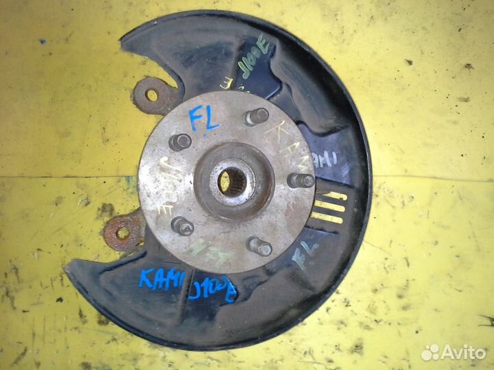 Ступица перед левая toyota Cami J100E