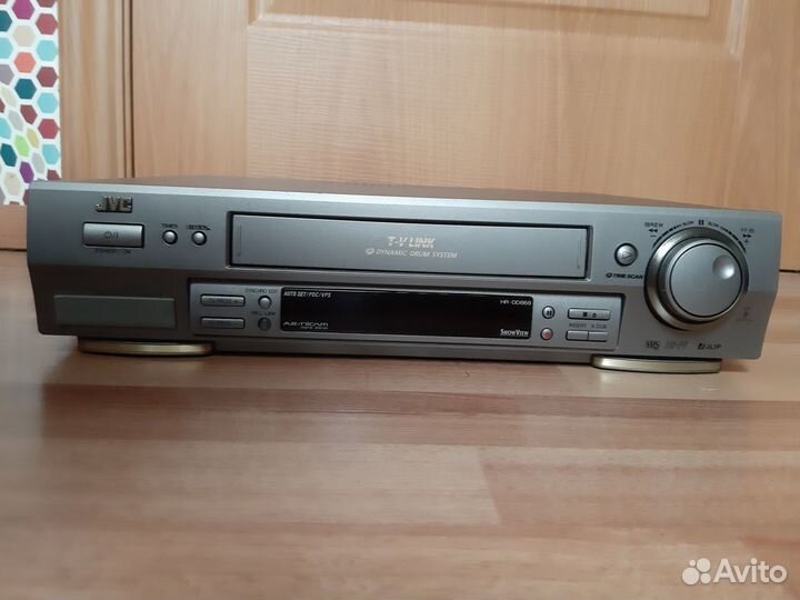 Видеомагнитофон Jvc hr-868 Hi Fi Stereo