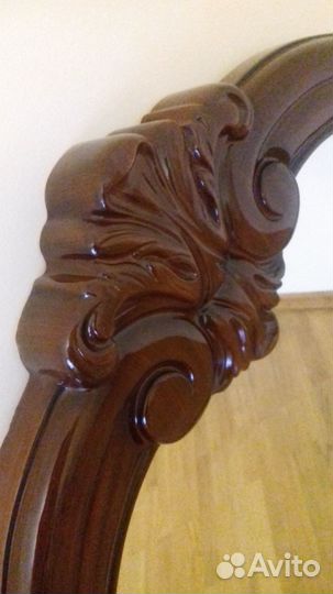 Зеркало на комод