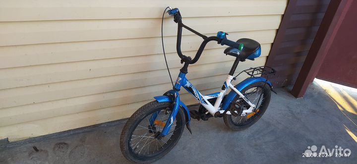 Детский велосипед 16