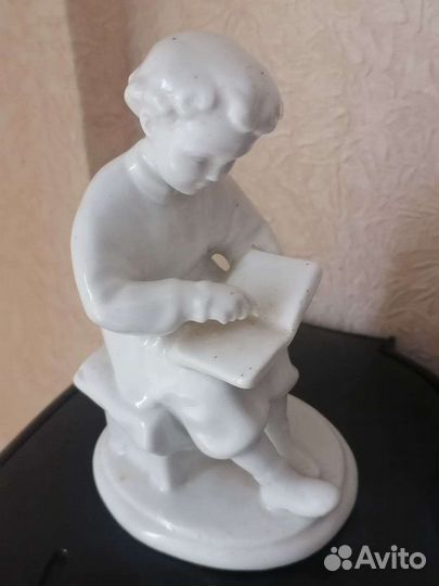 Статуэтка фарфоровая,лфз,ссср