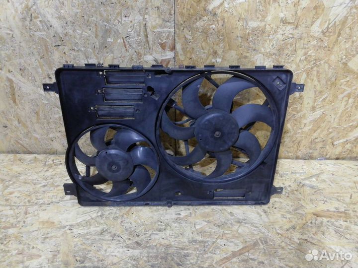 Вентилятор охлаждения Land Rover Freelander 2