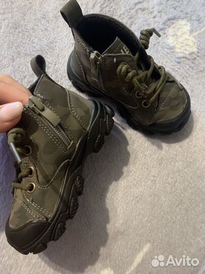 Ботинки детские 19 размер