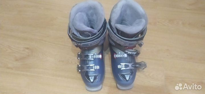 Горнолыжные ботинки женские 24.5