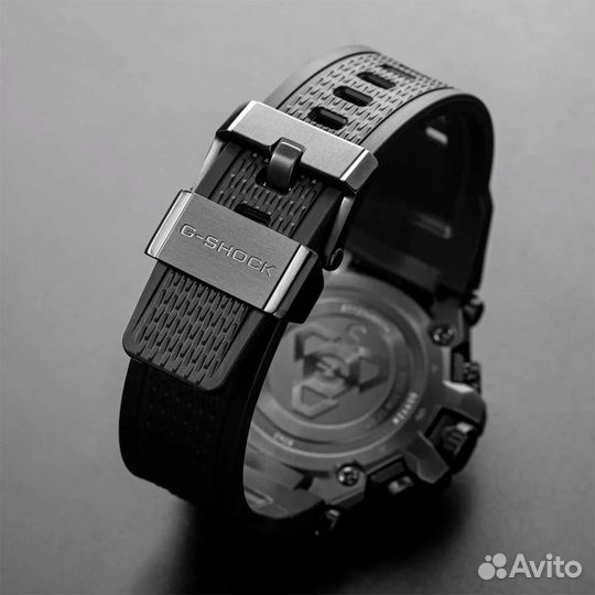 Часы G-Shock MTG-B3000B-1A (Новые, Япония)