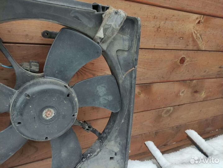 Диффузор Мицубиси Лансер 9 б.у