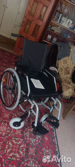 Коляска инвалидная