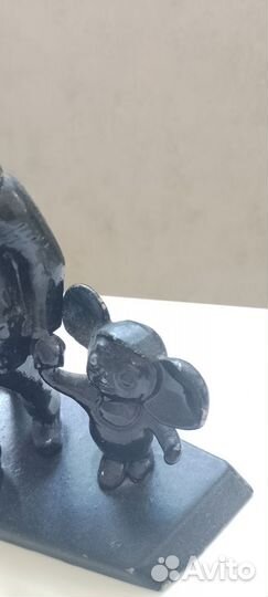 Статуэтка