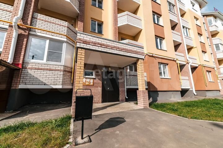 3-к. квартира, 91,9 м², 2/5 эт.