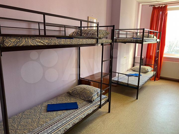 Комната 42 м², 5/5 эт.