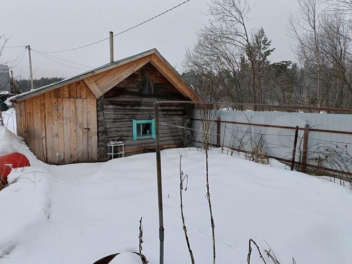 Дача 32 м² на участке 8 сот.