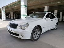 Mercedes-Benz C-класс 1.8 AT, 2004, 167 000 км, с пробегом, цена 695 000 руб.