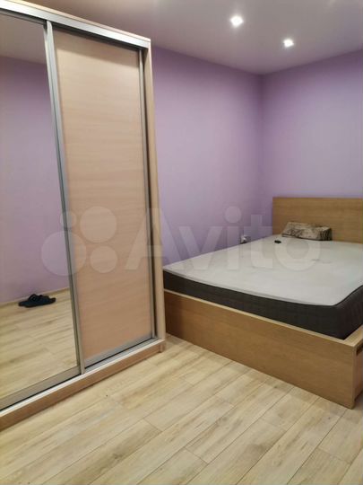 3-к. квартира, 56 м², 3/5 эт.